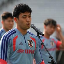 Capitão Endo deixa a seleção do Japão... de vez tr