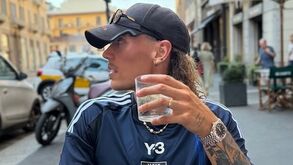 Mangas desfruta de Milão com a camisola de Morita
