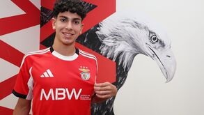 Luca Moraes, filho de Artur Moraes, assina contrato com o Benfica