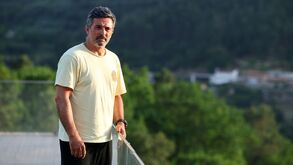 Delfim nunca pensou ser treinador, a bem da estabilidade familiar