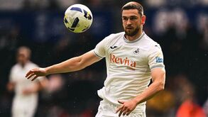 Vipotnik surge no radar do Sporting
