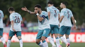Bruno Fernandes festeja golo contra o Chile
