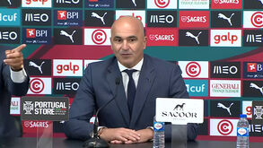 Roberto Martínez e a expulsão de Rafael Leão: «Teve uma reação positiva para ajudar o colega»