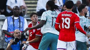 Leão foi expulso