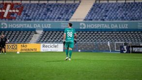Carlos Alves continua na Briosa