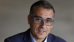 Viriato Sampaio: «A venda de atletas está a acontecer porque há pressão financeira»