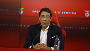 Rui Costa em conferência de imprensa