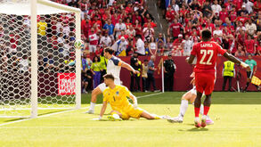 Canadá e Bósnia não foram além de um empate (1-1)