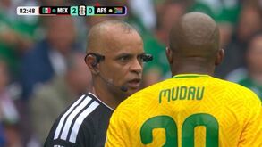 Wilton Pereira Sampaio foi uma das figuras do jogo inaugural