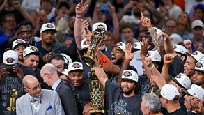 New York Knicks celebram título de campeões