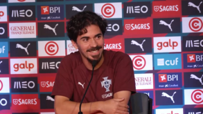 Vitinha e o físico de Cristiano Ronaldo: «Não é photoshop! Tenho 26 anos e não estou assim» 