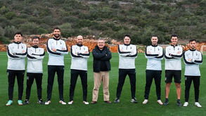 Cristiano Couto (o terceiro a contar da direita) com a equipa técnica de José Faria