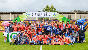 Depois de a equipa sub-19 ter sido campeã, os sub-17 e os sub-15 seguiram-lhe as pisadas