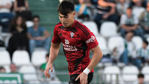 Alverca contrata jovem médio espanhol ao Villarreal