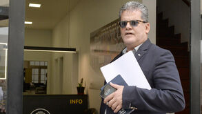 Rui Alves e os desejos de João Gião: «Todos pedem Ferraris mas o Nacional só tem dinheiro para Fiat Unos»