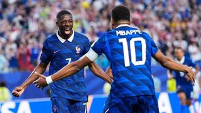 A festa de Dembele com Mbappe