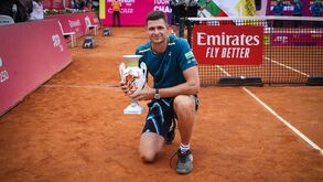 Hubert Hurkacz foi campeão em 2024 no Estoril