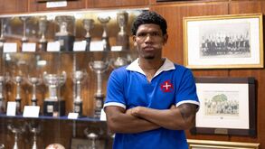David Herrera já vestido à Belenenses