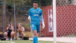 Santa Clara garante Neneca até 2030