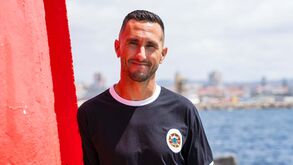 Rúben Fernandes apresentado