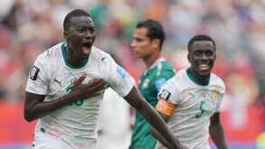 Gueye bisou na goleada do Senegal frente ao Iraque