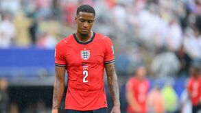 Ezri Konsa, jogador da Inglaterra, durante o jogo com o Panamá no Mundial
