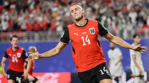 Kalajdzic salvou a Áustria no último suspiro frente à Argélia