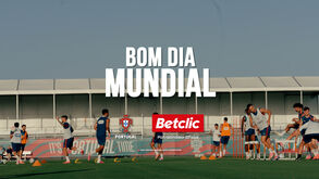 Bom dia Mundial: Cristiano Ronaldo a ajudar, Jesus a orientar e João Félix a... faturar