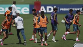 Portugal em preparação para o jogo frente à Croácia 