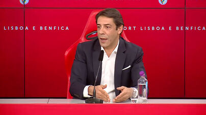 Rui Costa esclarece tudo sobre a cláusula que envolvia o Benfica e José Mourinho