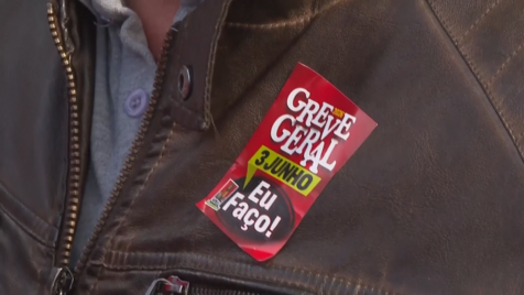 Transportes parados, longas filas de trânsito e hospitais a serviços mínimos: greve geral afeta o País de norte a sul