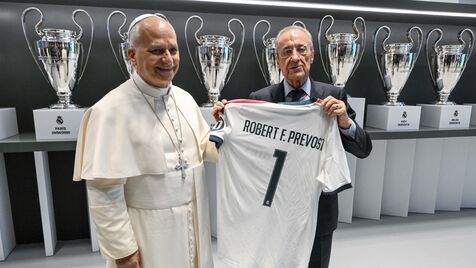 Leão XIV recebeu uma camisola de Florentino Pérez