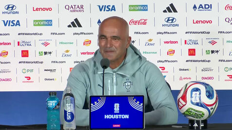 Roberto Martínez: «Pausas de hidratação? É um aspeto muito importante, revolucionário, porque agora o jogo são quatro partes»