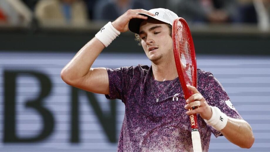 João Fonseca ficou-se pelos 'quartos' em Roland Garros