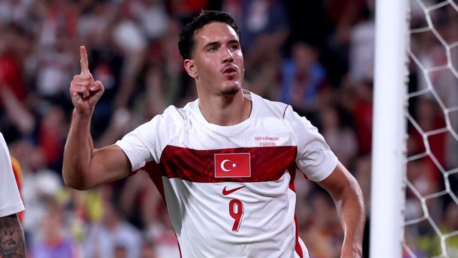 Deniz Gül festeja golo marcado à Macedónia do Norte
