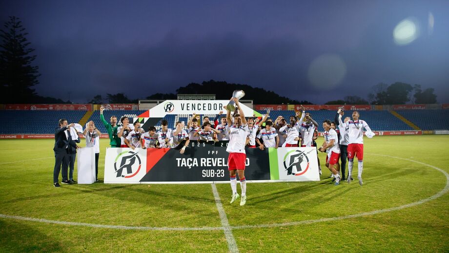 Gilistas festejaram nos Açores
