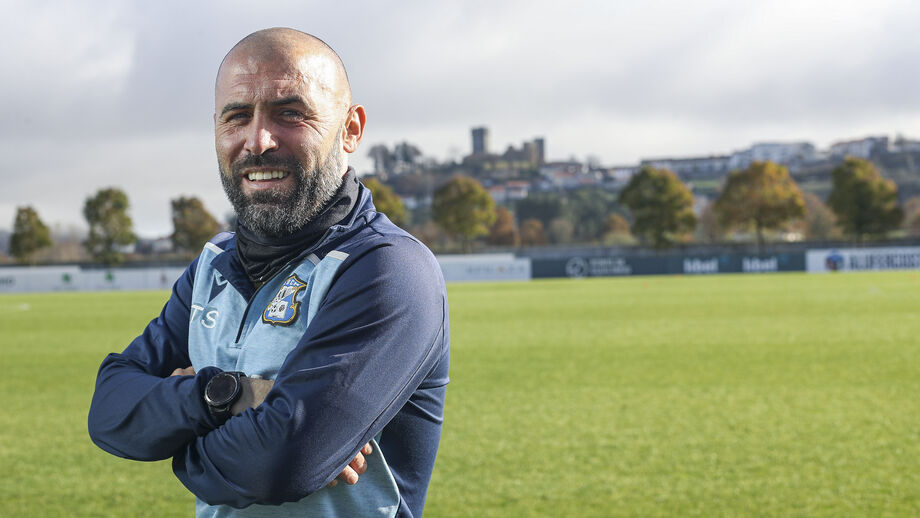  Tony da Silva, na foto ainda no Montalegre FC
