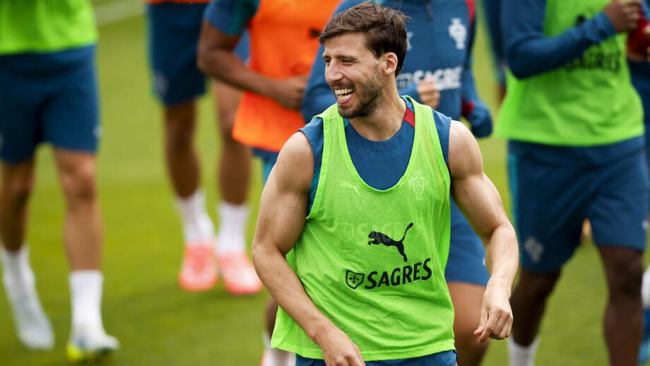 Rúben Dias admite que a Seleção Nacional acredita que pode chegar longe no Mundial