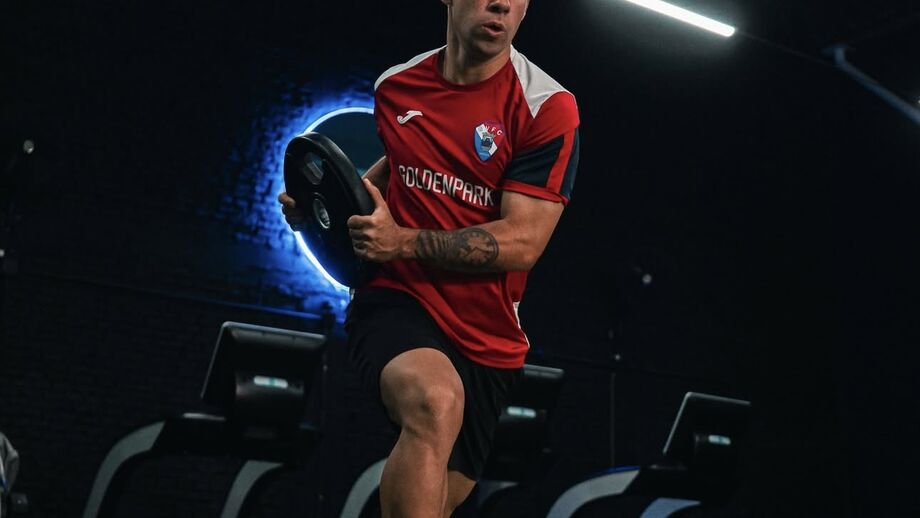 Agustín mantém a forma no Chile