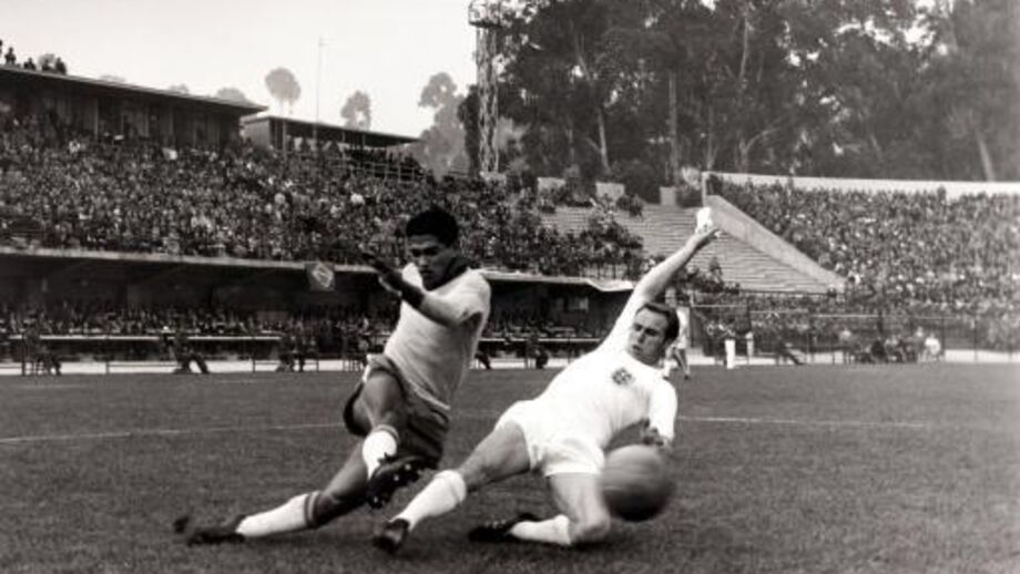 Garrincha levou Brasil ao título em 1962