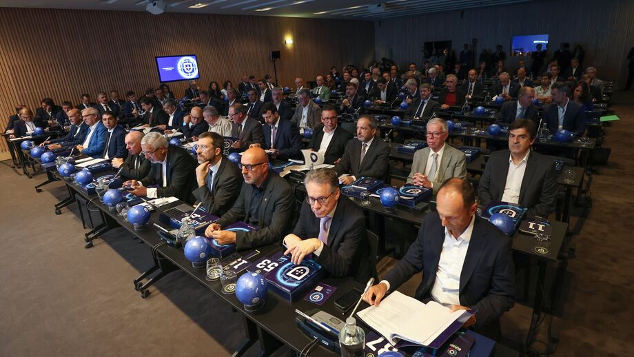 AG decorreu na Cidade do Futebol