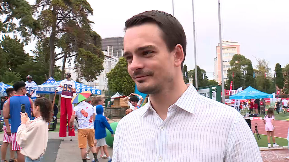Presidente da  Confederação do Desporto de Portugal presente no Parque de Jogos 1.º de Maio INATEL 