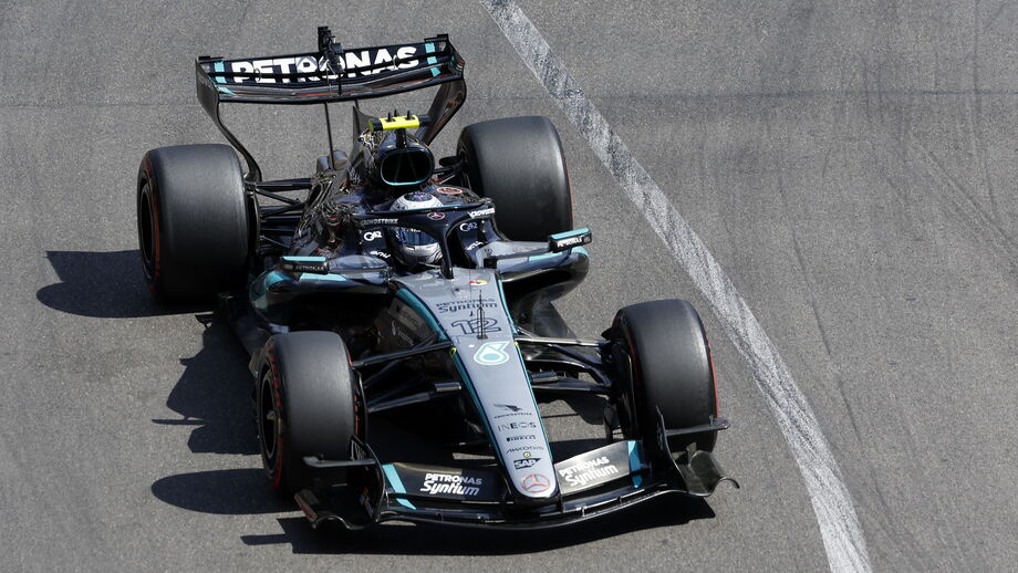 Kimi Antonelli alcança a quarta 'pole position' da carreira