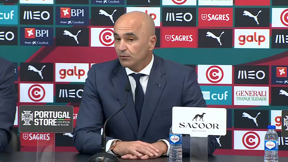 Selecionador explicou saída do capitão ao intervalo diante do Chile