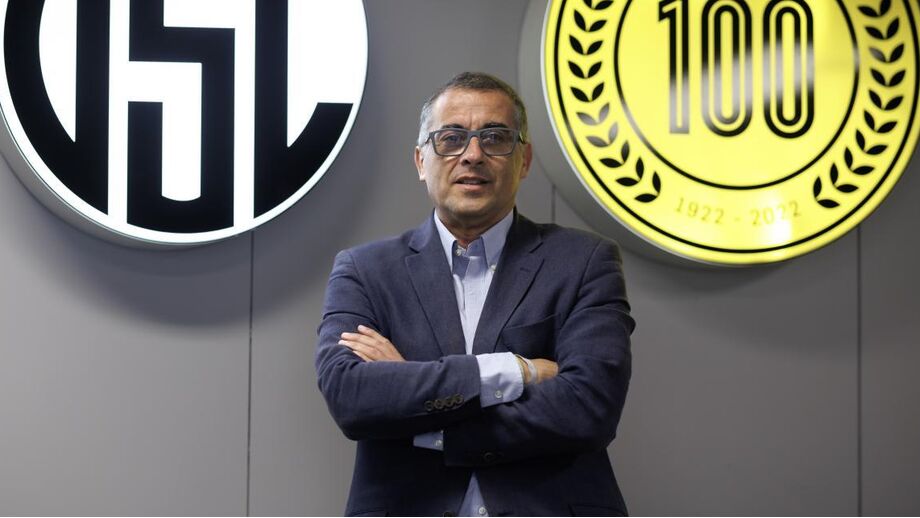 Viriato Sampaio em entrevista a Record