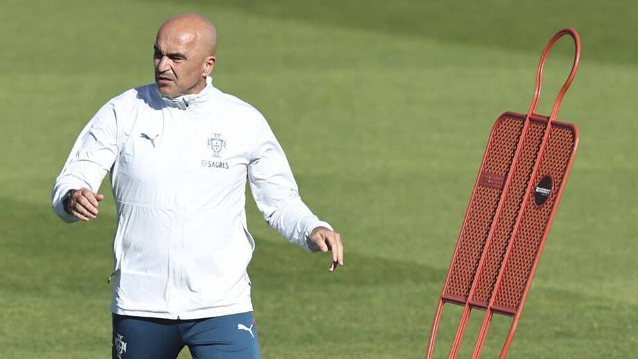 Roberto Martínez garante que Portugal vai fazer "muitas substituições ao intervalo" frente à Nigéria