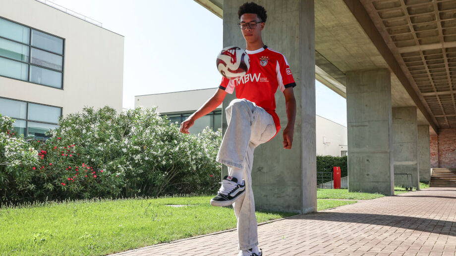 Tomás Cordeiro já é profissional