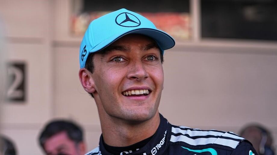 George Russell voltou a sorrir