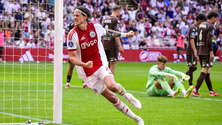 Wout Weghorst fora dos planos do Benfica