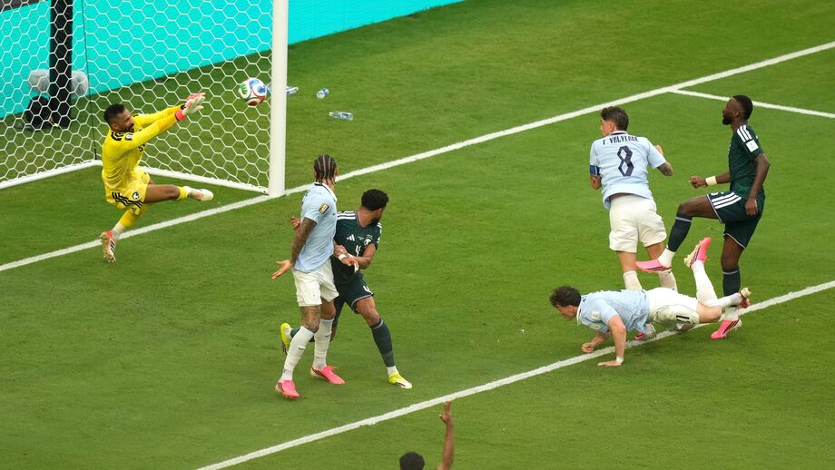 Al Owais foi herói saudita